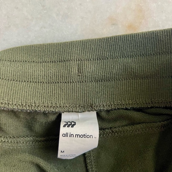 SALE! $8! All in Motion Dark Green Workout Yoga Cozy Ultra Comfy Shorts - Picture 3 of 3